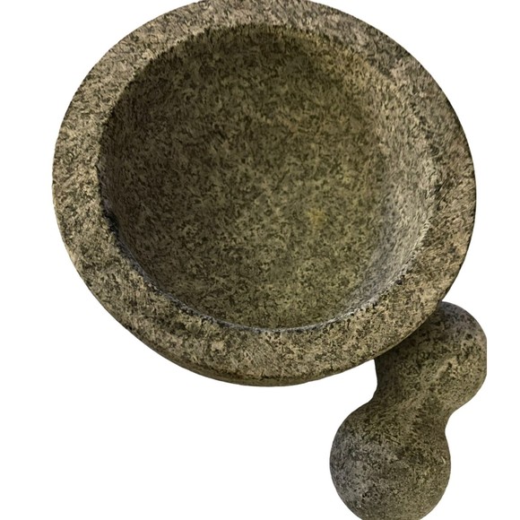 Granite Stone Mortar and Pestle Molcajete Mexican Salsa Bowl 6 Inch - Picture 3 of 4